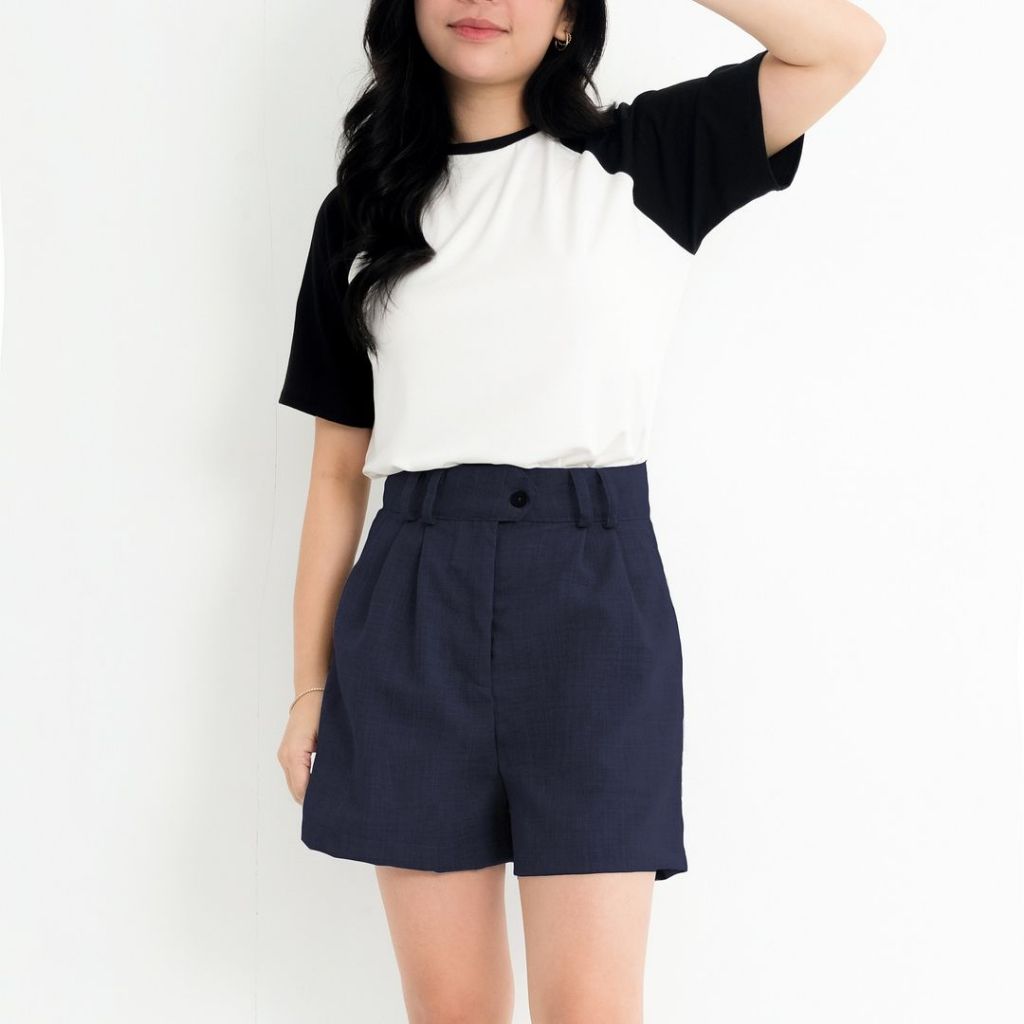 HTP High-Waist Buttoned Linen Shorts